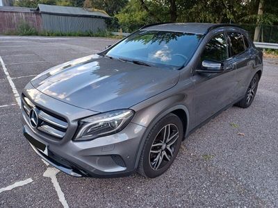 gebraucht Mercedes GLA200 Urban Urban