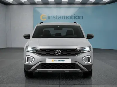 Gebraucht VW T-Roc 150 PS (110 kW) 2025 Grau SUV