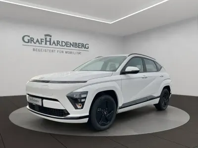 Neu Hyundai Kona Select 114 kW (156 PS) 2025 Weiß SUV