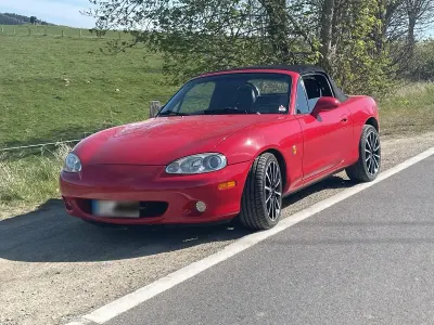 Brugt Mazda MX5 140 HK (102 kW) 1998 Rød Cabriolet
