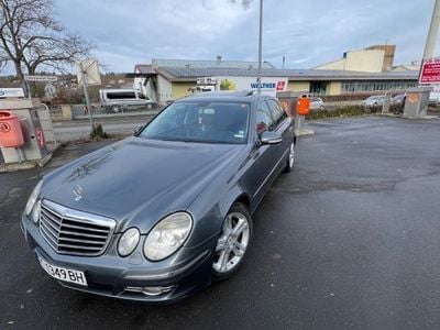 Mercedes E320