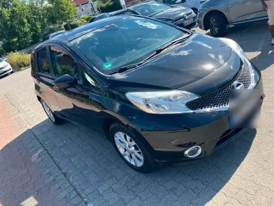 Gebraucht Nissan Note Acenta 80 PS (58 kW) 2016 Schwarz Kleinwagen