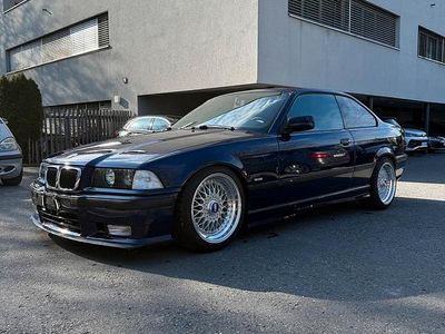 Gebraucht BMW 320 M Sport 170 PS (125 kW) 1997 Blau Coupé