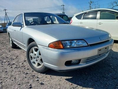Gebraucht Nissan Skyline 125 PS (91 kW) 1993 Silber Limousine