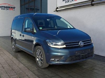 Gebraucht VW Caddy Maxi Comfortline 122 PS (89 kW) 2016 Bambusgarden green (grün) Van / Kleinbus