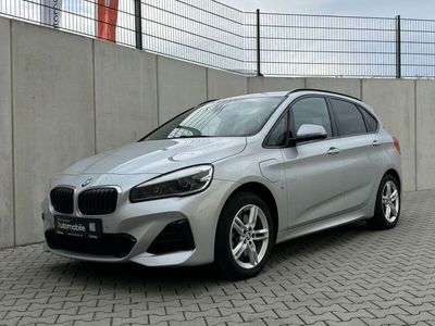 BMW 225