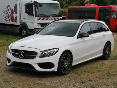 Gebraucht Mercedes C43 AMG AMG 390 PS (286 kW) 2018 Weiß Kombi