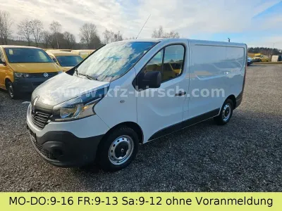 Gebraucht Renault Trafic Komfort 120 PS (88 kW) 2017 Weiß Van / Kleinbus