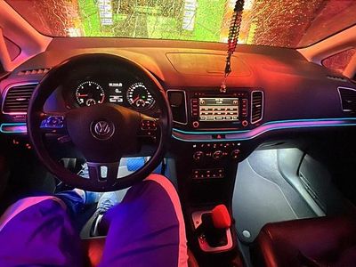 Gebraucht VW Sharan 184 PS (135 kW) 2014 Grau Van / Kleinbus