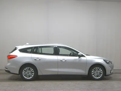 Brugt Ford Focus Titanium 125 HK (91 kW) 2021 Sølv Sedan