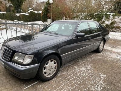Second-hand Mercedes S320 231 CP (169 kW) 1995 Negru Berlinǎ