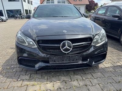 Mercedes E63 AMG