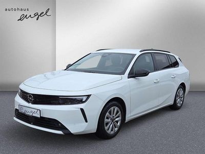 Arktisweiß Gebraucht 2024 Opel Astra Kombi | 17.565 € (Fairer Preis)
