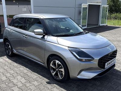 Gebraucht Suzuki Swift Comfort+ 83 PS (61 kW) 2025 Premium silver metallic Kleinwagen