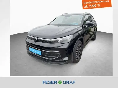 Używany VW Tiguan Life 150 KM (110 kW) 2025 Czarny SUV