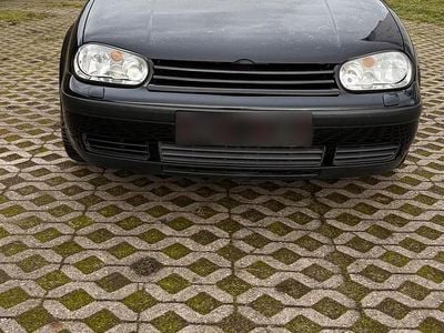 Usata VW Golf IV 75 CV (55 kW) 2001 Nero Utilitaria