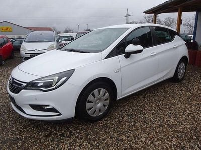 Gebraucht Opel Astra Business 110 PS (80 kW) 2018 Weiß Limousine