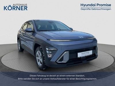 Gebraucht Hyundai Kona Select 141 PS (103 kW) 2024 Blau SUV