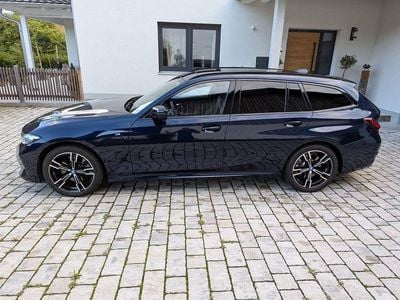 BMW 330e