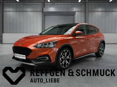 Gebraucht Ford Focus Active 151 PS (111 kW) 2019 Orange metallic Limousine