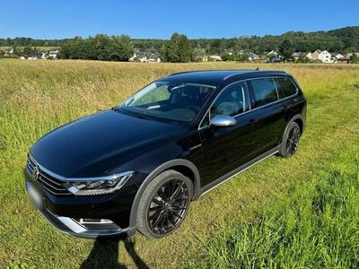 Używany VW Passat Alltrack 220 KM (161 kW) 2016 Czarny Kombi