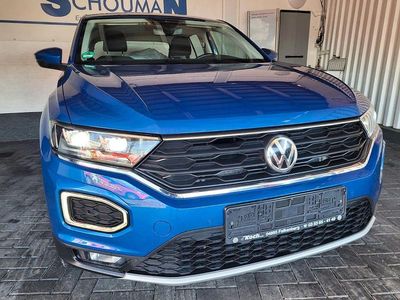 Second-hand VW T-Roc Style 150 CP (110 kW) 2019 Albastru SUV