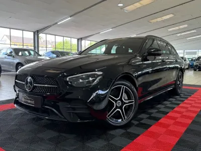 Gebraucht Mercedes E300 AMG line 194 PS (142 kW) 2021 Schwarz Limousine