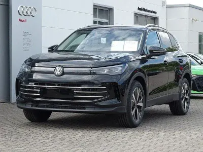 Gebraucht VW Tiguan Elegance 150 PS (110 kW) 2026 Grenadillschwarz metallic SUV