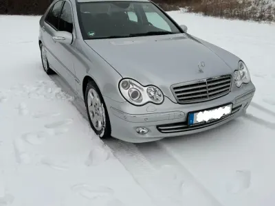 Gebraucht Mercedes C230 204 PS (150 kW) 2005 Silber Limousine