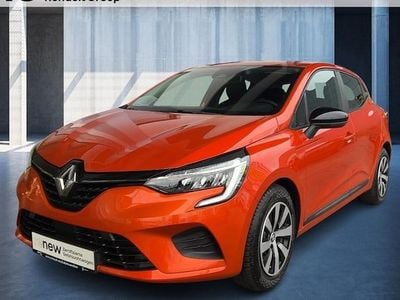 Gebraucht Renault Clio V Equilibre 91 PS (66 kW) 2023 Valencia orange Limousine