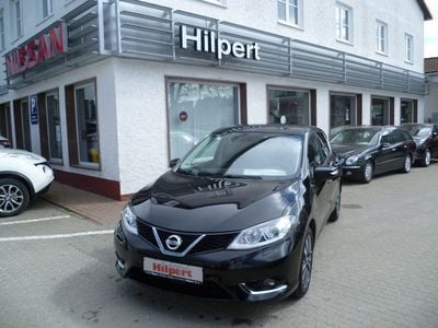 Gebraucht Nissan Pulsar Acenta 110 PS (80 kW) 2016 Schwarz metallic Limousine