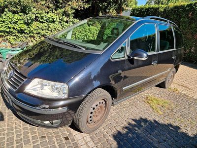 VW Sharan