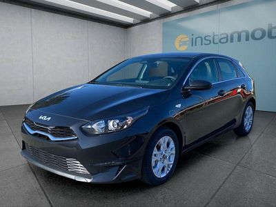 Nuova Kia Ceed Vision 140 CV (102 kW) 2025 Nero Utilitaria