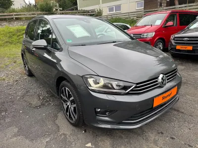Gebraucht VW Golf Sportsvan Sound 125 PS (91 kW) 2018 Grau Van / Kleinbus