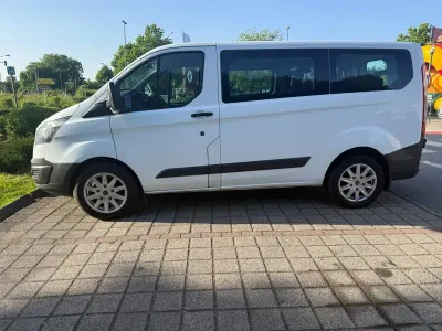 Gebraucht Ford Tourneo 101 PS (74 kW) 2015 Weiß Kombi