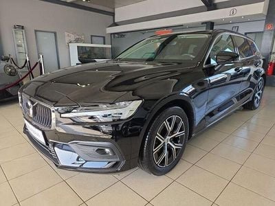 Gebraucht Volvo V60 Core 197 PS (144 kW) 2022 Schwarz Kombi