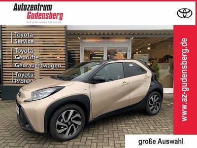 Neu Toyota Aygo X 72 PS (52 kW) 2026 Beige SUV