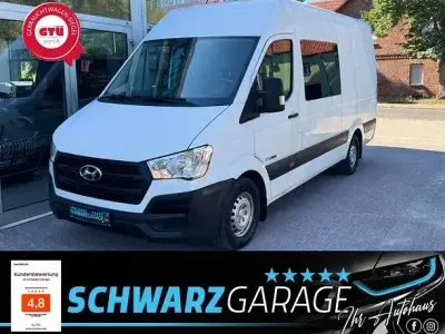 Gebraucht Hyundai H 350 Eco 150 PS (110 kW) 2019 Cremeweiß uni / sol Van