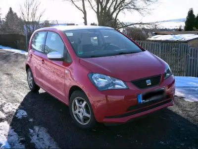 Używany Seat Mii 60 KM (44 kW) 2015 Czerwony Hatchback