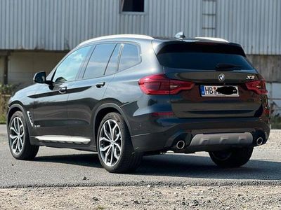Grau Gebraucht 2018 BMW X3 Shadowline SUV | 29.000 € (Fairer Preis)