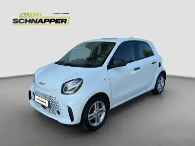 Gebraucht Smart ForFour Electric Drive 60 kW (82 PS) 2020 Weiß Limousine