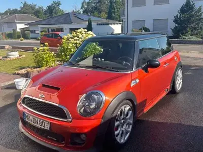 Gebraucht Mini John Cooper Works 211 PS (155 kW) 2011 Orange Kleinwagen