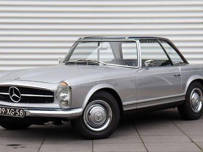 Gebraucht Mercedes 230 150 PS (110 kW) 1967 Silber Cabrio