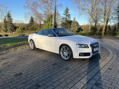 Gebraucht Audi Cabriolet Sport 333 PS (244 kW) 2010 Weiß Cabrio