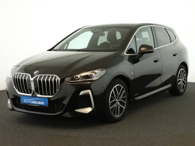 Gebraucht BMW 218 Active Tourer M Sport 136 PS (100 kW) 2023 Saphirschwarz metallic Van / Kleinbus