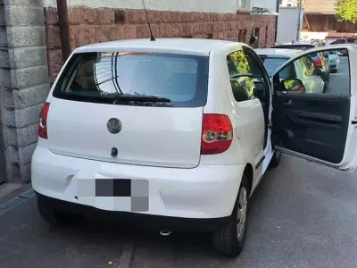 Gebraucht VW Fox 54 PS (39 kW) 2008 Weiß Kleinwagen