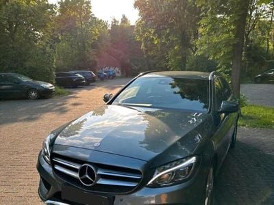 Gebraucht Mercedes C220 AMG line 170 PS (125 kW) 2016 Grau Kombi