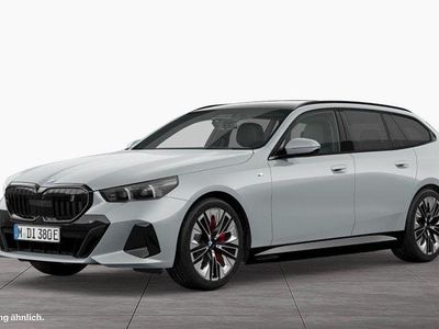 Usata BMW i5 Sport Line 250 kW (340 CV) 2025 Grigio Station wagon