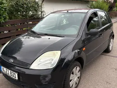 Gebraucht Ford Fiesta Ambiente 60 PS (44 kW) 2005 Schwarz Kleinwagen