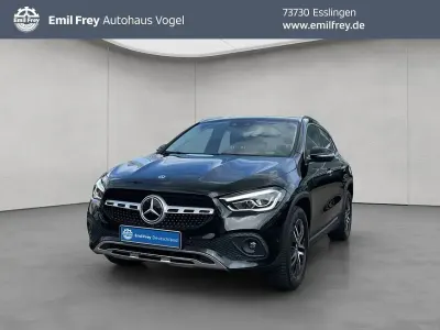 Używany Mercedes GLA180 Progressive 136 KM (100 kW) 2021 Czarny SUV